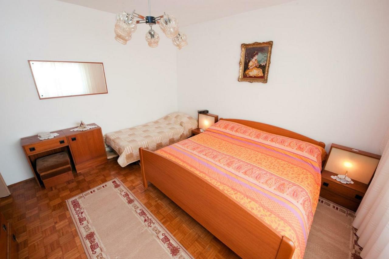 Apartment Patricia Rovigno Esterno foto